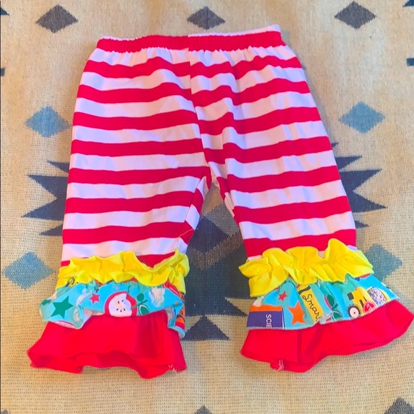 Little Girls School Bus Outfit 🚌 - Picture 3 of 3